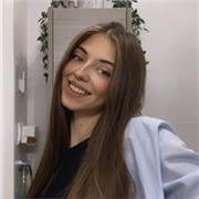Profesora de primaria apta para todos los niveles y edades.